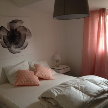 Les 5 Sens Bed and Breakfast Δωμάτιο φωτογραφία
